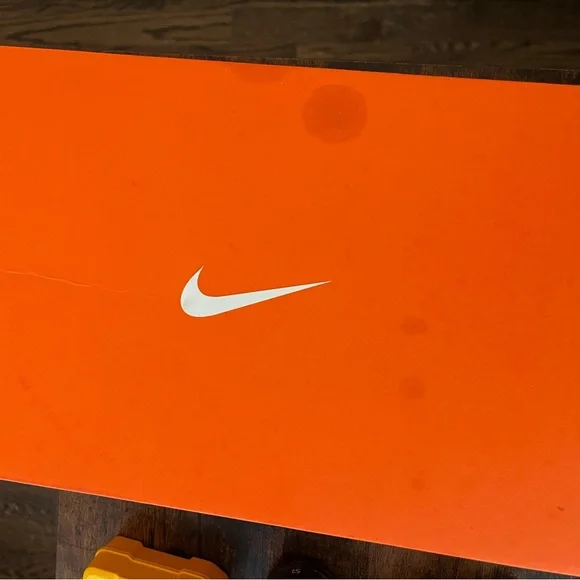 Black Nike Reax - Picture 9 of 10